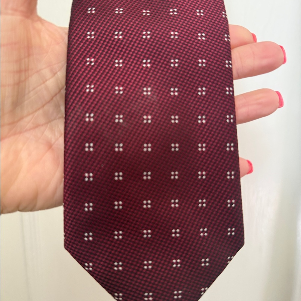 Beautiful Michael Kors Pattern Men's Tie